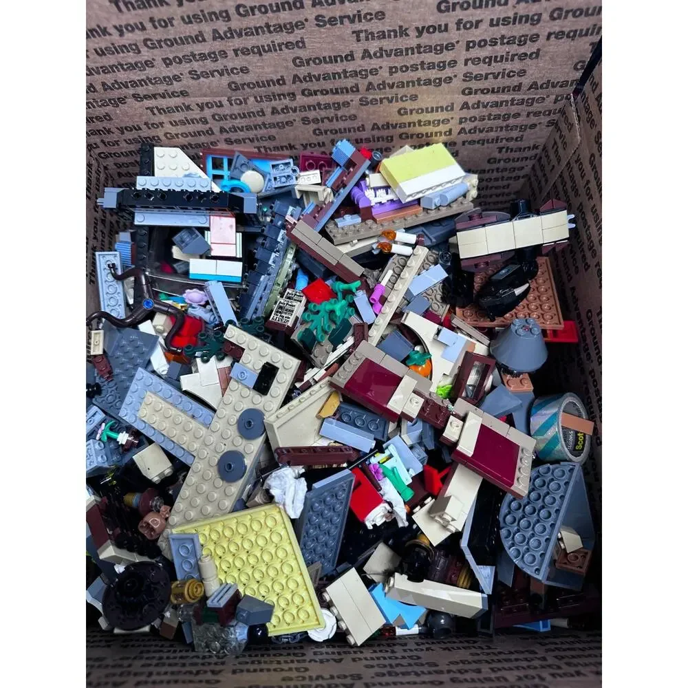 LEGO Harry Potter Huge Parts Lot Almost 7 Pounds Some Minifigs